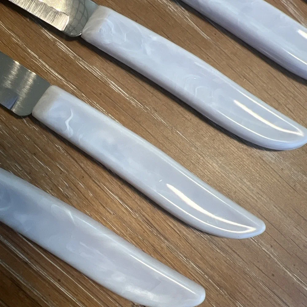 QUIKUT VTG NOS Hollow Ground Stainless Steak Knives 6 Knives In Orig.Sleeves/Box